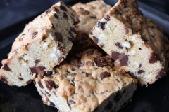 Triple-Chocolate-Blondie-1020
